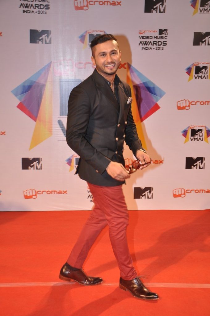 Bollywood Singer Yo Yo Honey Singh Hot Pics Download