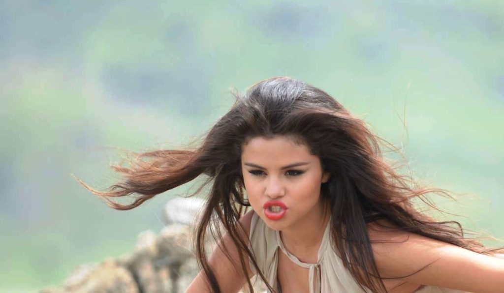 Selena Gomez Angry Pictures