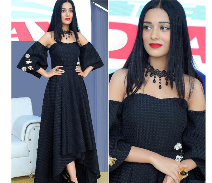 Amrita Rao Beautiful Pictures In Black Cloths