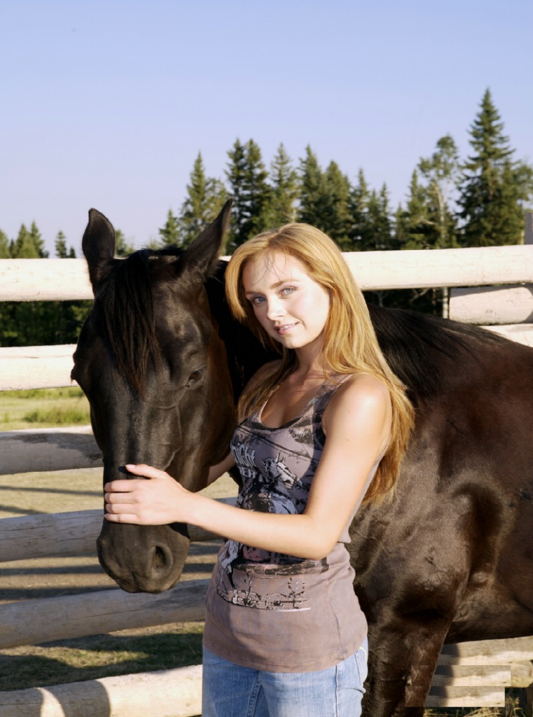 Amber Marshall Pictures With Horse