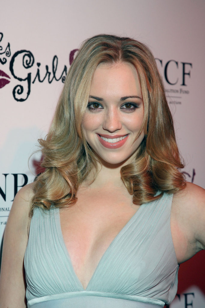 Andrea Bowen Hot Boobs Showing Images