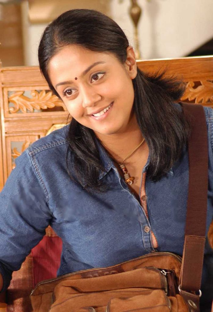 Jyothika Spicy & Sizzling Images