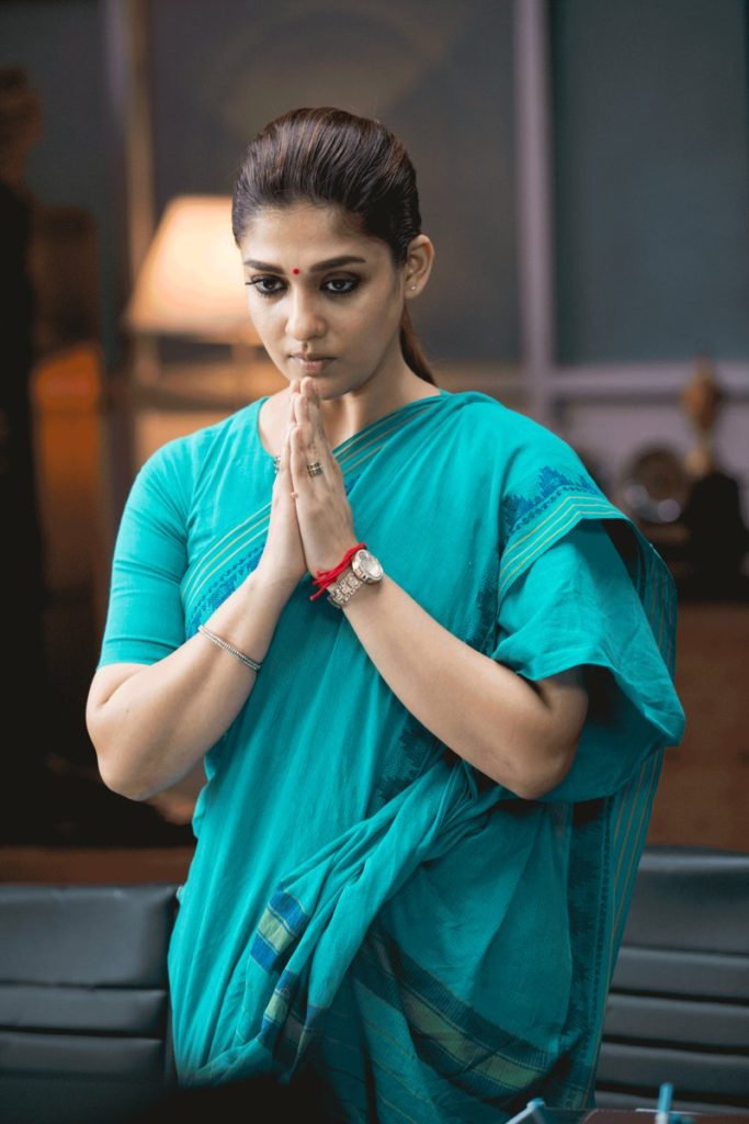 Nayanthara In Saree HD Images