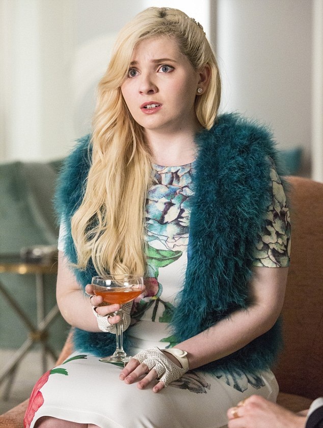 Abigail Breslin Upcoming Movie Look Images