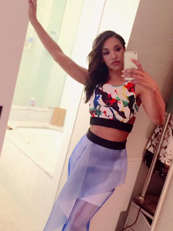 Candice Patton Spicy Images