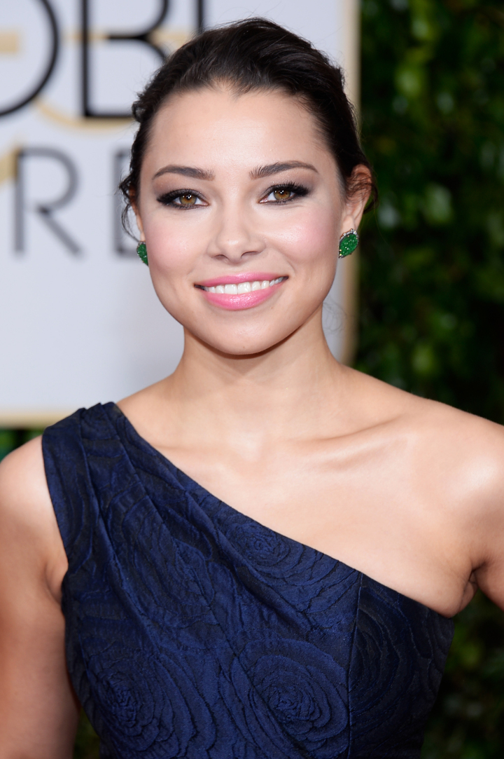 Jessica parker kennedy is a wonderfully good looking woman with immaculatel...