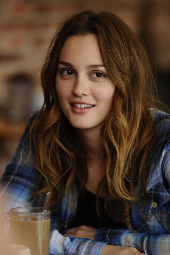 Leighton Meester Bombastic Wallpapers
