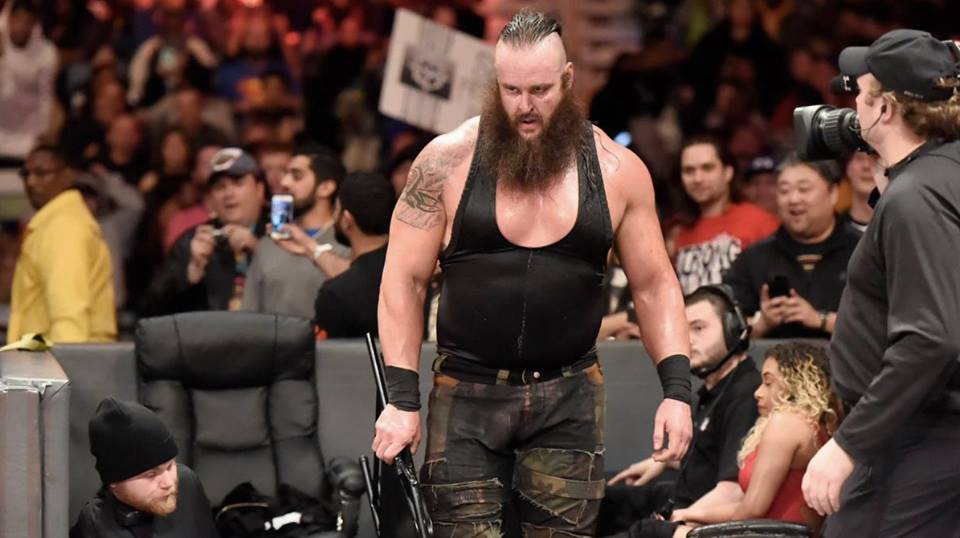 Braun Strowman Angry Looking Wallpapers
