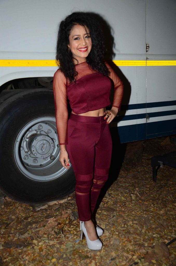 Neha Kakkar In Red Clothes HD Pics