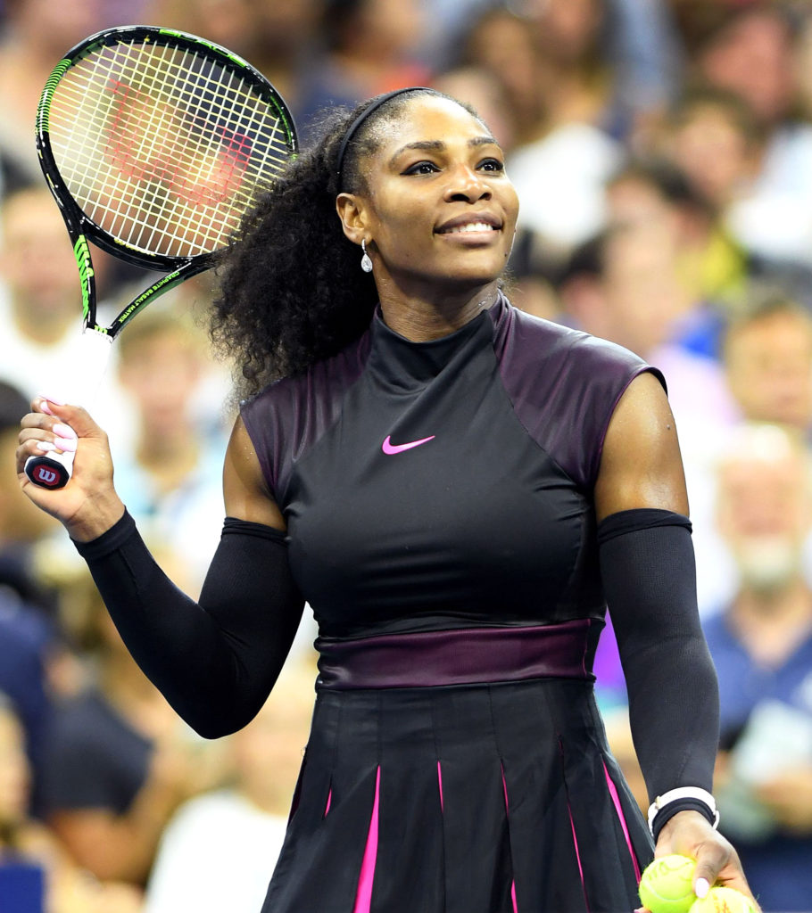 Serena Williams Sexy Smile Wallpapers