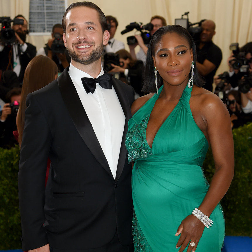 Serena Williams With Baby Bump And Husband Pictures