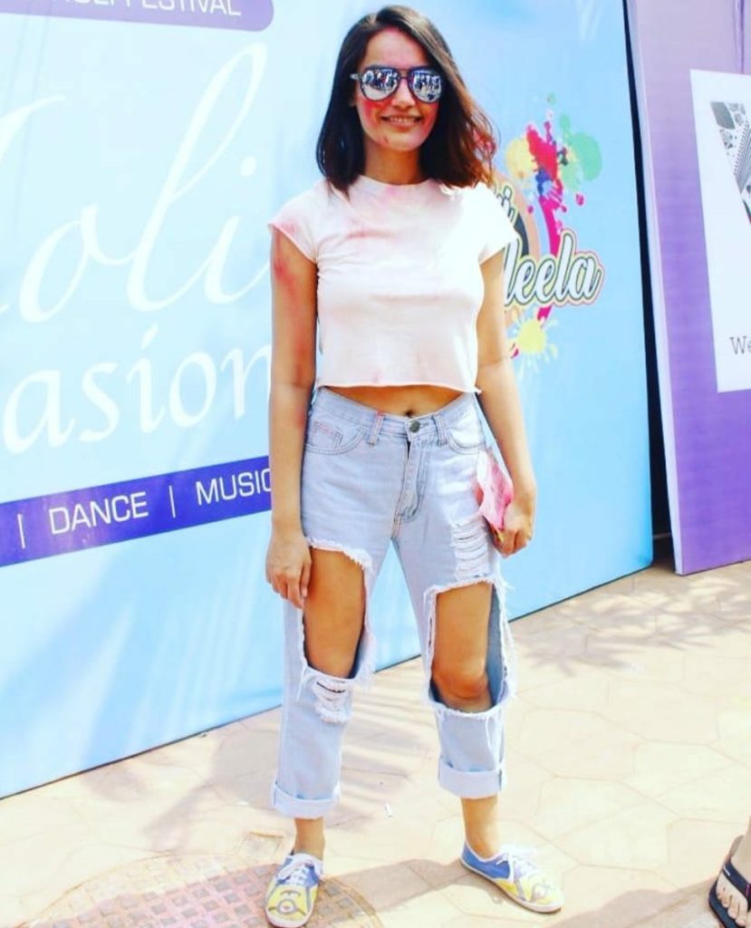 Surbhi Jyoti Beautiful Images In Jeans Top