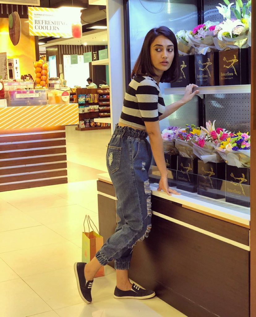 Surbhi Jyoti Images In Jeans Top