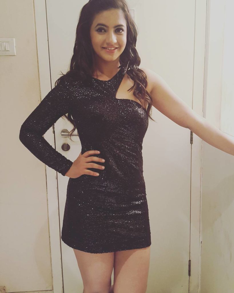 Meera Deosthale Hot Images In Sexy Clothes