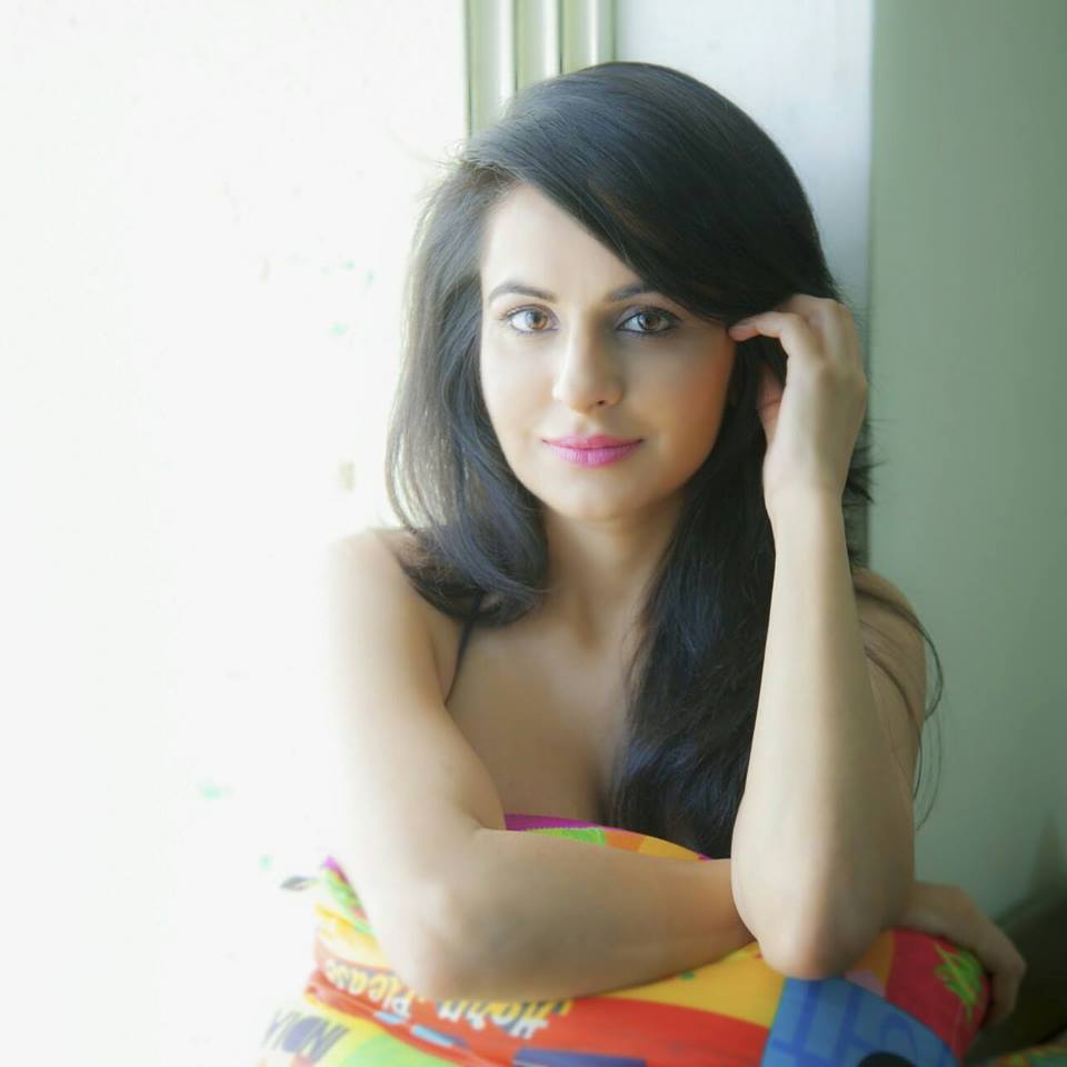 Roop Durgapal Pictures Free Download
