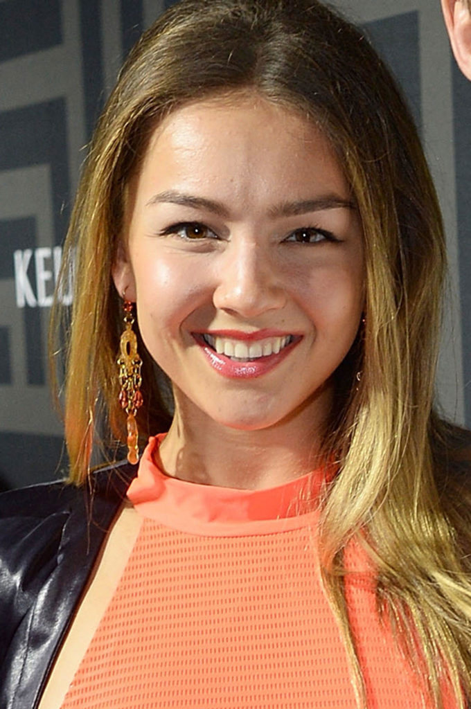 Lexi Ainsworth Sizzling Wallpapers