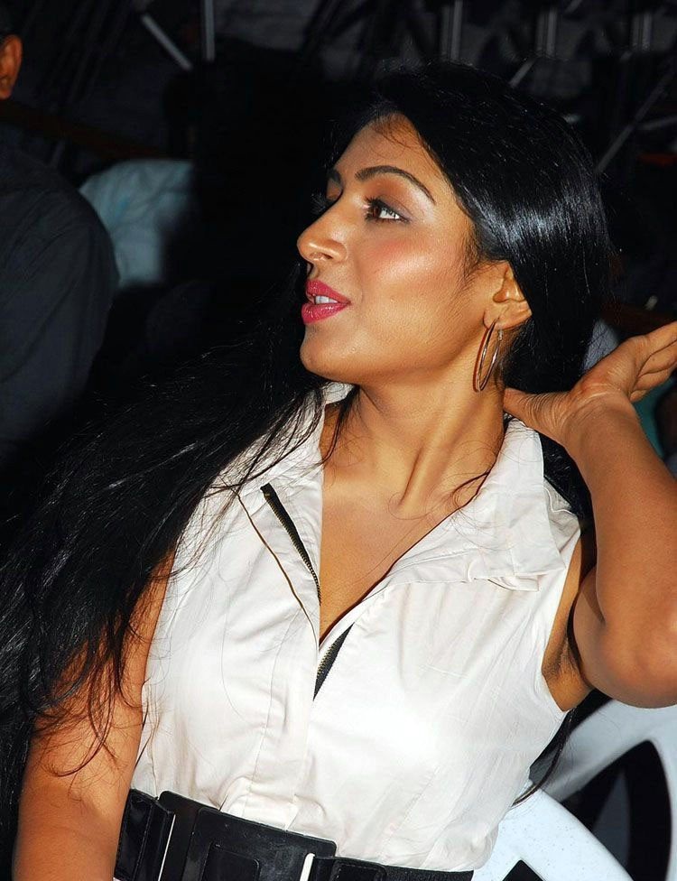 Padmapriya Bold Pictures At Event