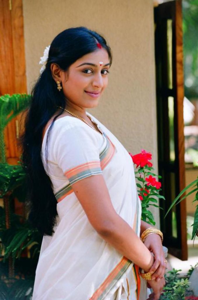 Padmapriya Hot HD Sexy Pictures In Saree
