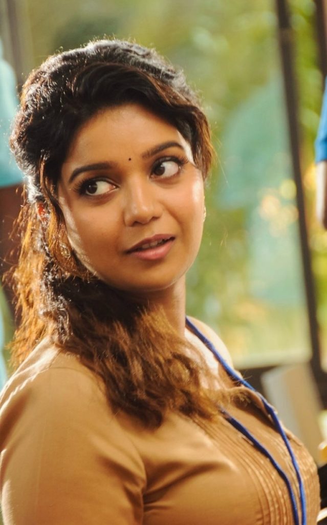 Swathi Reddy Hot Spicy Images Downloads & HD Photos