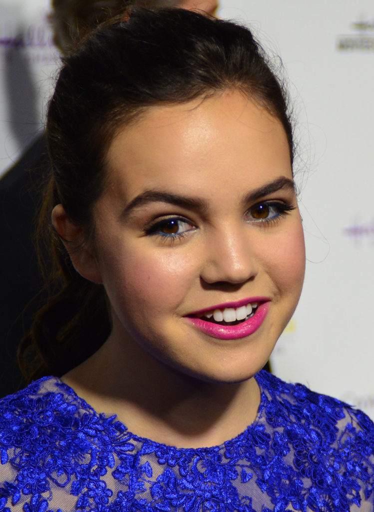 Bailee Madison Spicy Images