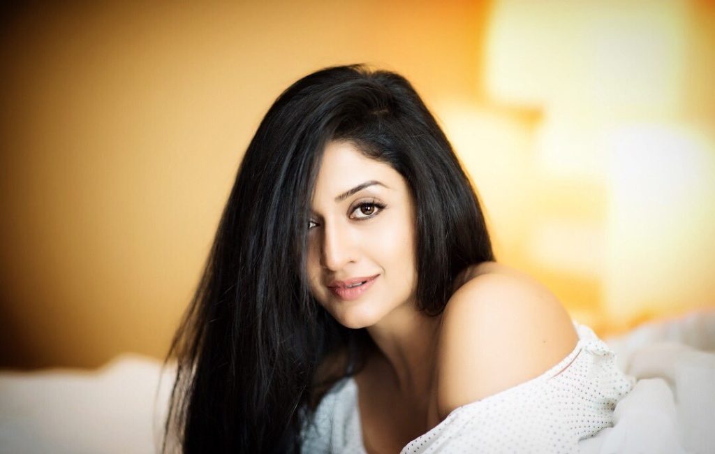 Vimala Raman Hot Pictures In Undergarments