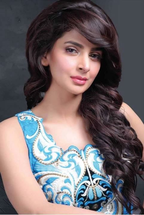 Saba Qamar New Hair Style Images