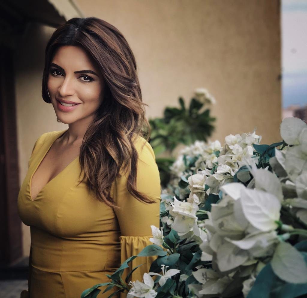Shama Sikander Full HD Pictures