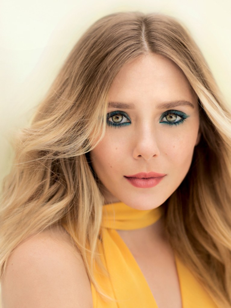 Elizabeth-Olsen-Sexy-Eyes-Pics