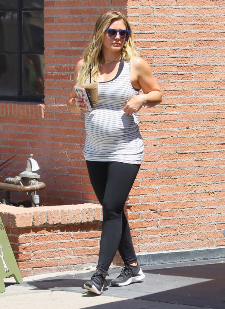Hilary-Duff-Pregnant-Images