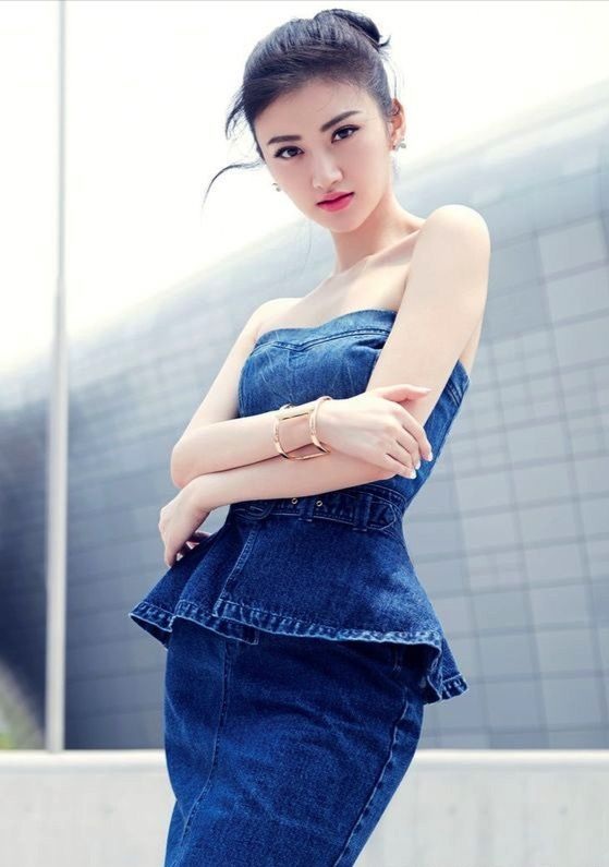 Jing-Tian-Short-Hair-Images