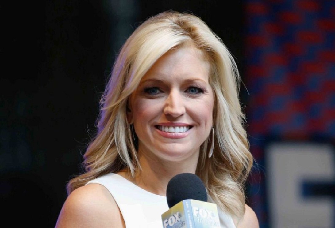 Ainsley Earhardt Sexy Pics Ainsley Earhardt Hot Bikini Pictures – Looking Too Sexy In Shorts