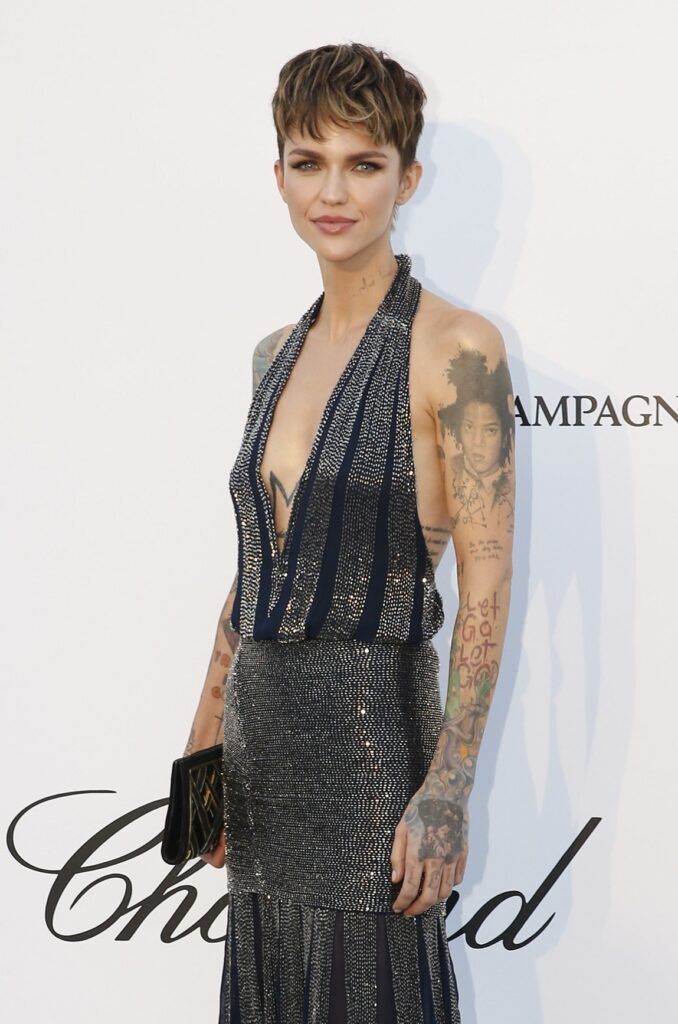 Ruby Rose Beach Pictures