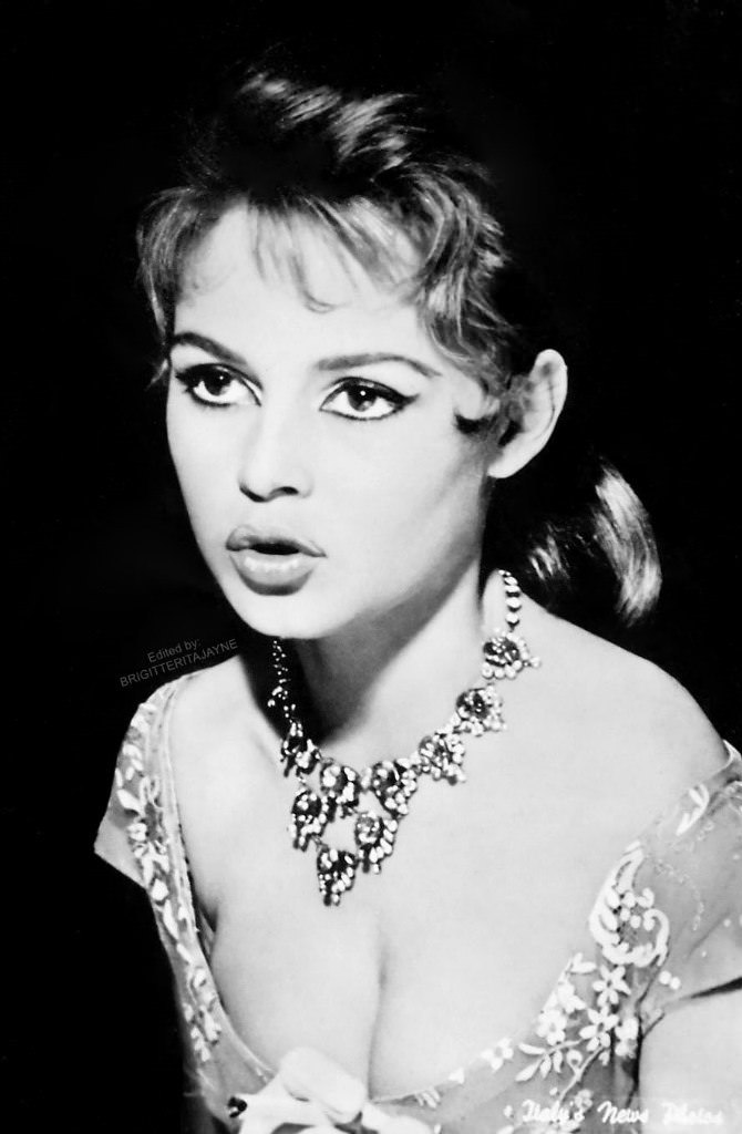 Brigitte Bardot Photos