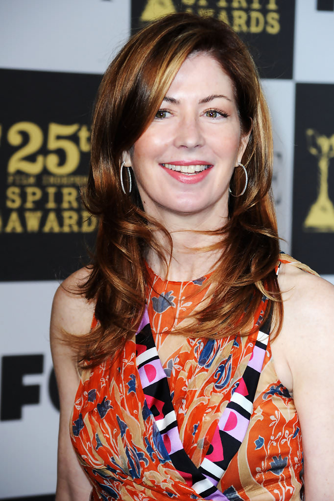 Dana Delany Smiling Pictures