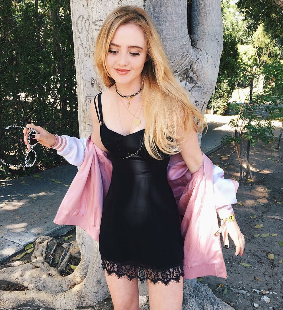 Kathryn Newton Jeans Images