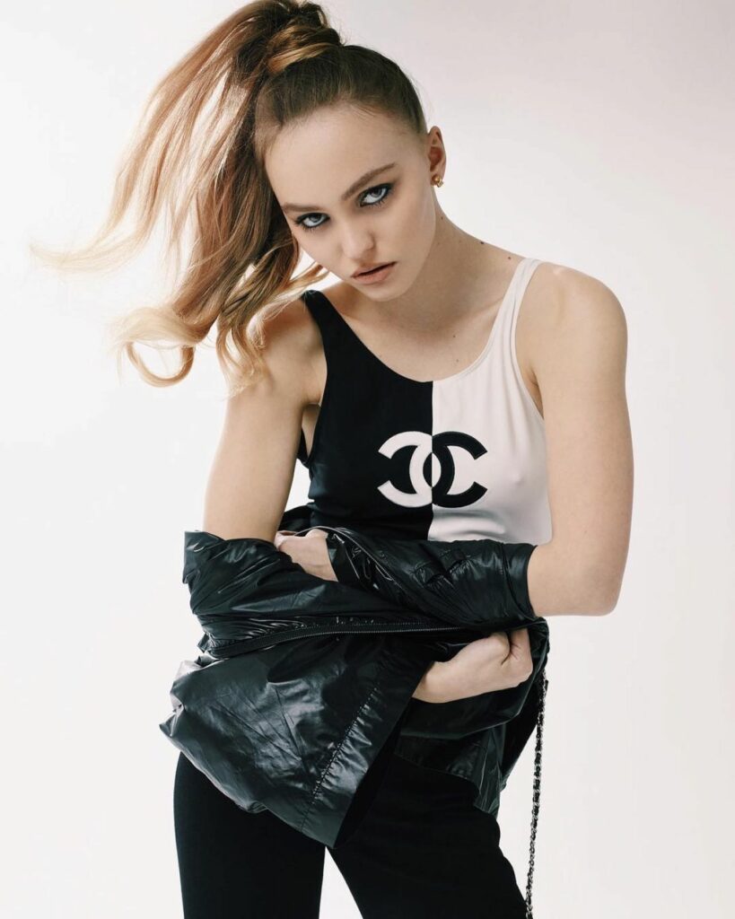 Lily-Rose Depp Leaked Pics