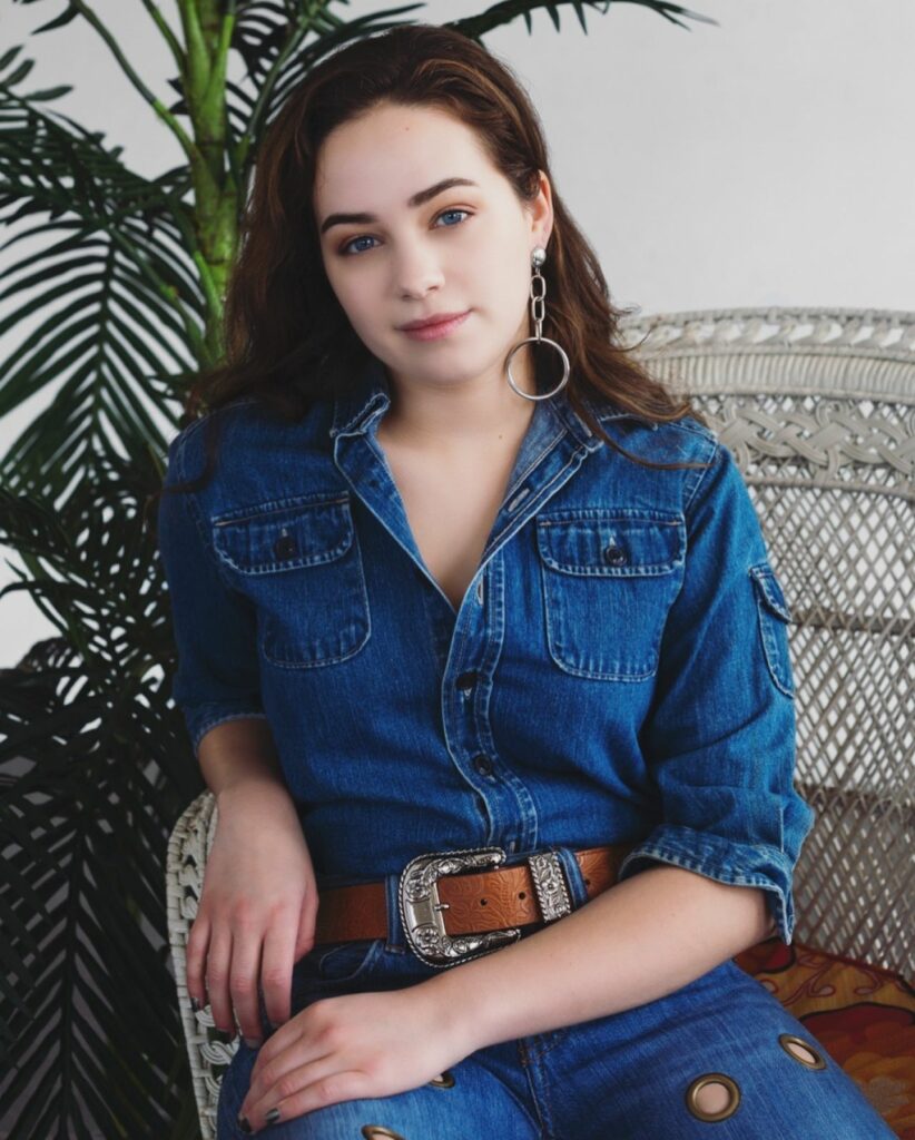Mary Mouser Lingerie Wallpapers